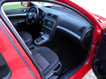 Octavia 2,0 TDI Kombi, Ambition - 2011 - DSG - 15