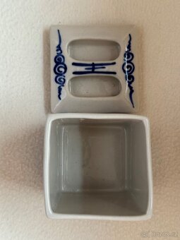 Stará čínská čajová souprava- modrobílé barvy. - 15