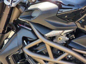 MV Agusta Brutale 990 R, původ ČR - 15