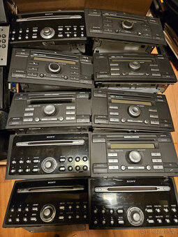Sbírka Blaupunkt, Grundig Becker Mercedes autorádia - 15