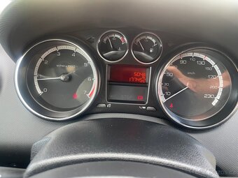 Peugeot 308 1,6 VTi, 2011 - 15