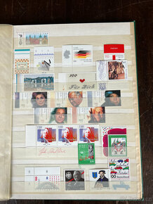 Sbírka poštovních známek - 12 alb - 15