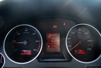 Seat Exeo 2.0 TDI CR DPF Style - 15