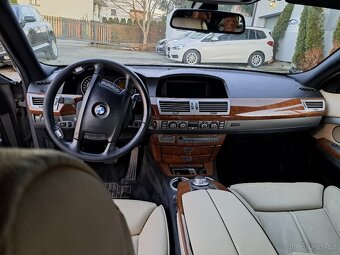 Bmw 745d max vybava  lechce nabourane poizdne - 15