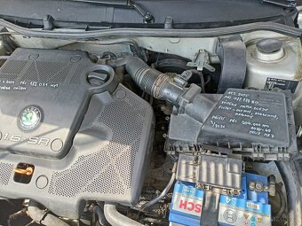 Škoda octavia 1 combi 1,6 - 15