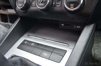 PRODÁM ŠKODA OCTAVIA KOMBI 2.0TDI 150PS 2016 NAVI,TAŽNÉ - 15