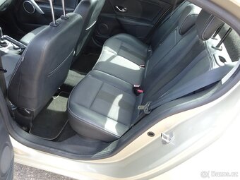 Renault Fluence 1.6i r.v.2010 (1.Majitel) DĚDICTVÍ - 15