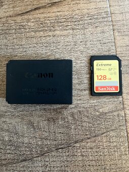 Canon EOS M50 MARK II + příslušenství - 15