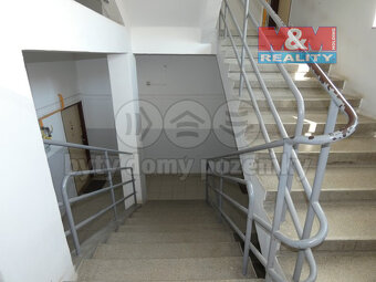 Prodej bytu 3+1, 74 m², Louny, ul. Tylova - 15
