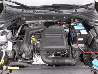 Škoda Octavia 1,0 TSI, r.v. 02/2017, najeto jen 105tkm - 15