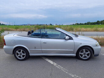 Opel Astra G cabrio 2.2 i - 15