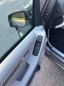 Mercedes-Benz A150, rok 2009, benzín, automat 1.5 benzín - 15