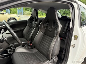 Opel Corsa E OPC Performance - 15