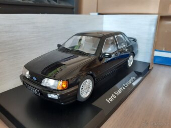 BMW, Jeep, Ford, Porsche, McLaren a Tyrrell    1:18  MCG - 15