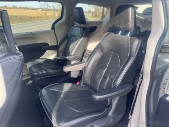 Chrysler Pacifica 3,6 Hybrid Radar Limited DVD 2019 - 15