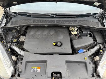 Ford S-MAX 2.0 TDCi 103 kW, 7 míst, výborný stav - 15