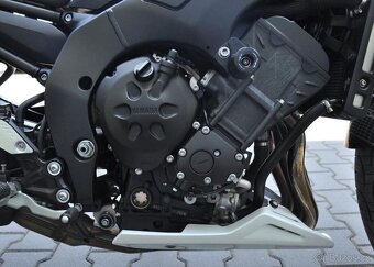 Yamaha FZ 8 N benzín 78 kw - 15