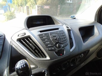 Ford Transit Custom 2.2 TDCi 6 míst L2 - 15