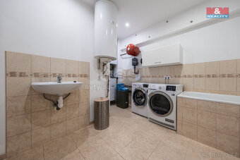 Prodej rodinného domu, 568 m², Čtyřkoly - 15