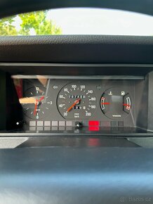 Volvo 240 GL 2.3L 1990 - 15