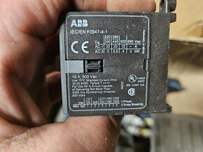 Pojistky jističe trafa prostě vše - 15