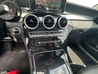 Mercedes-Benz Třídy C, C220 cdi 125 kw AUTOMAT AMG - 15
