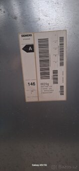 Vestavná vinotéka Siemens. - 15