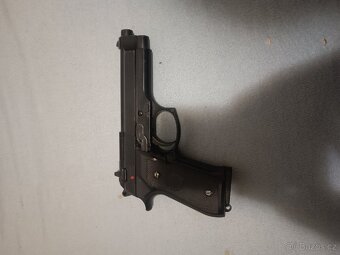 Airsoft výbava - 15