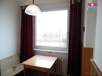 Pronájem bytu 4+1, 85 m², Praha, ul. Lamačova, balkon - 15