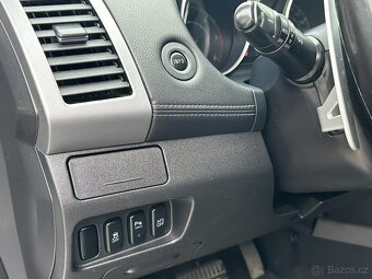 Mitsubishi Outlander 2.2DI-D 156PS Intense+ -7 A/T 4x4 - 15