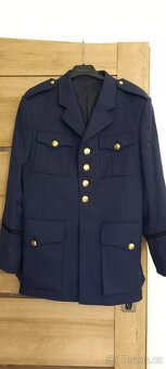 uniformy Hradní stráže - 15