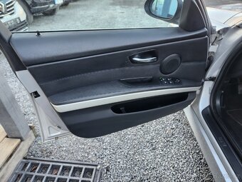 BMW Řada 3 325XDrive Led Xenon - 15