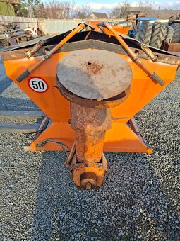 Muticar posypová nástavba - 15