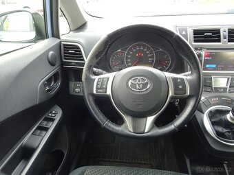 Toyota Verso - S 1.33 VVT-i Lounge, kamera - 15
