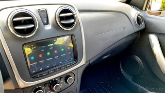 Málo jetá  velice zachovalá Dacia Sandero 16V-motor 4 válec. - 15