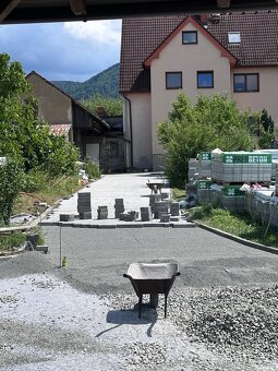 Kamenné obklady,dlažby,opěrné zdi,zámková dlažba… - 15