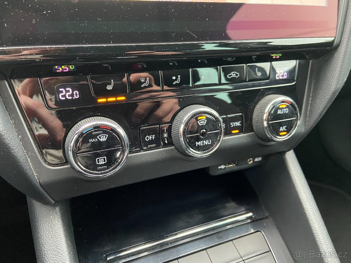 Škoda Octavia 2,0 TDi DSG Style LED, ACC, Navi - 16
