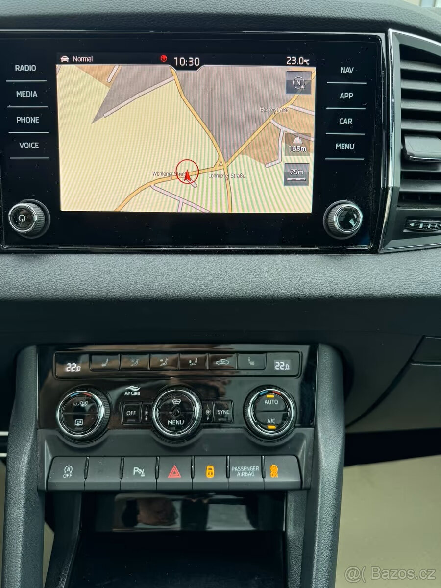 Škoda Karoq Sportline 2.0 TSI 4x4 -navi,LED,tažné,šíbr,190PS - 16