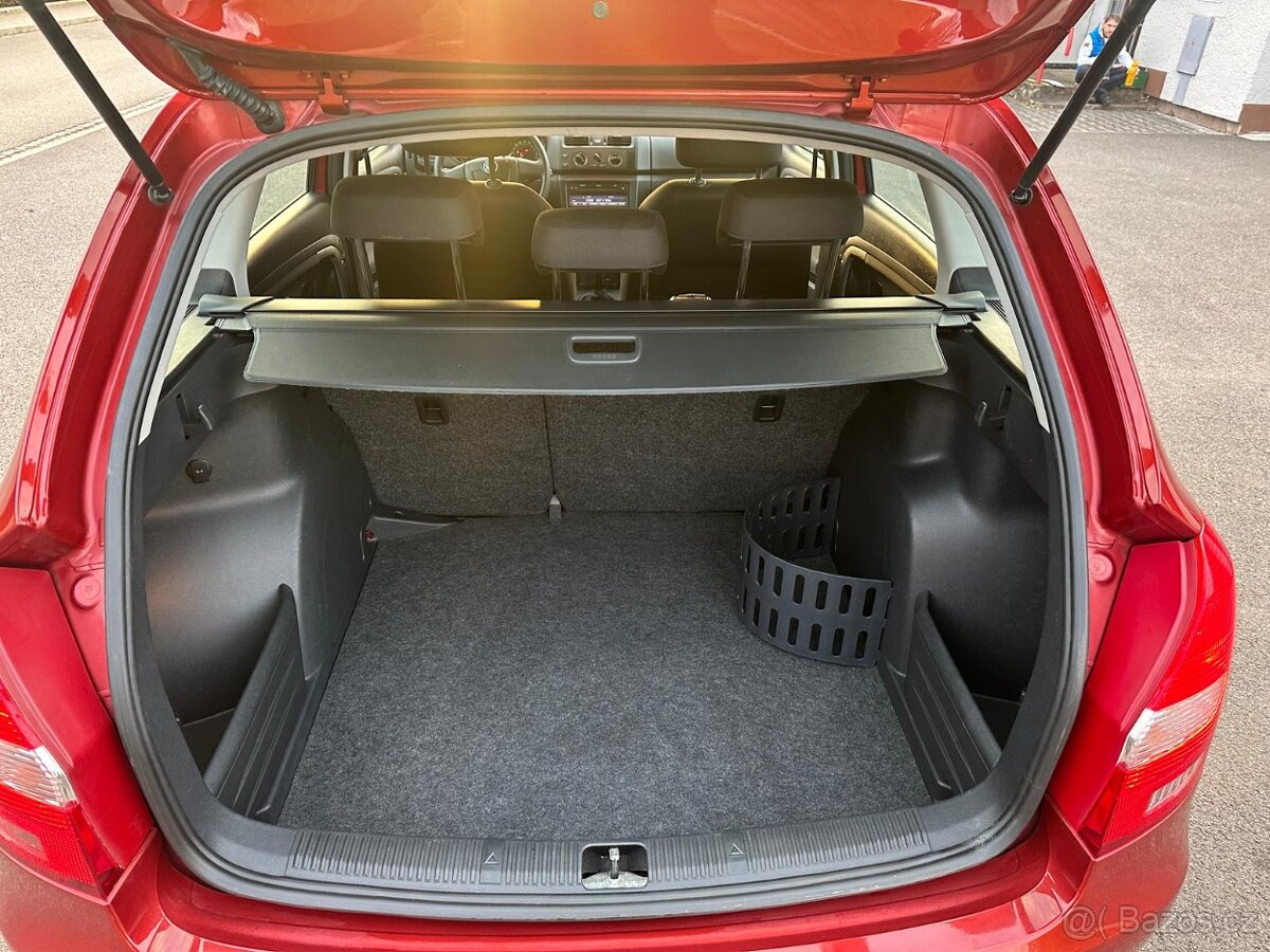 Škoda Fabia Combi 1.2TSi 77kW Ambiente 5/2012 - 16