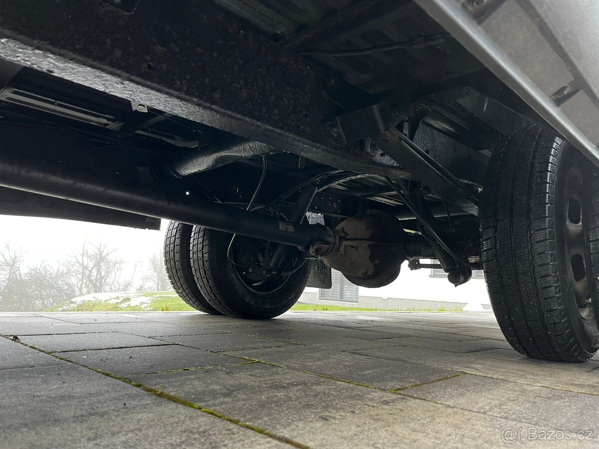 IVECO DAILY 3,0 DIESEL MAXI XXL 2009 - 16