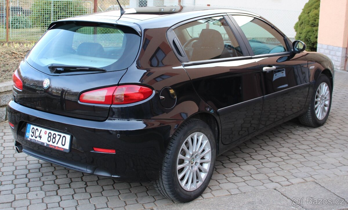 Alfa Romeo 147 1.6 Twin Spark - 16