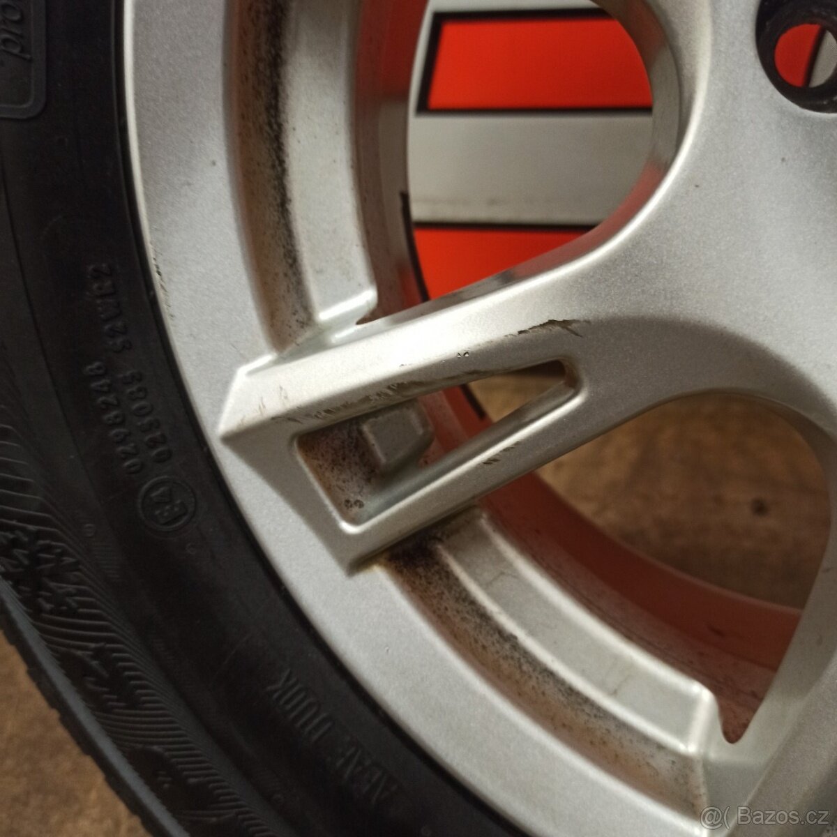 ALU kola Seat Leon 5x112, zimní pneu 195/65 R15 - 16