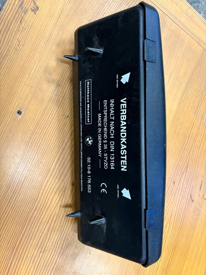 BMW e39 - díly interiéru - 16