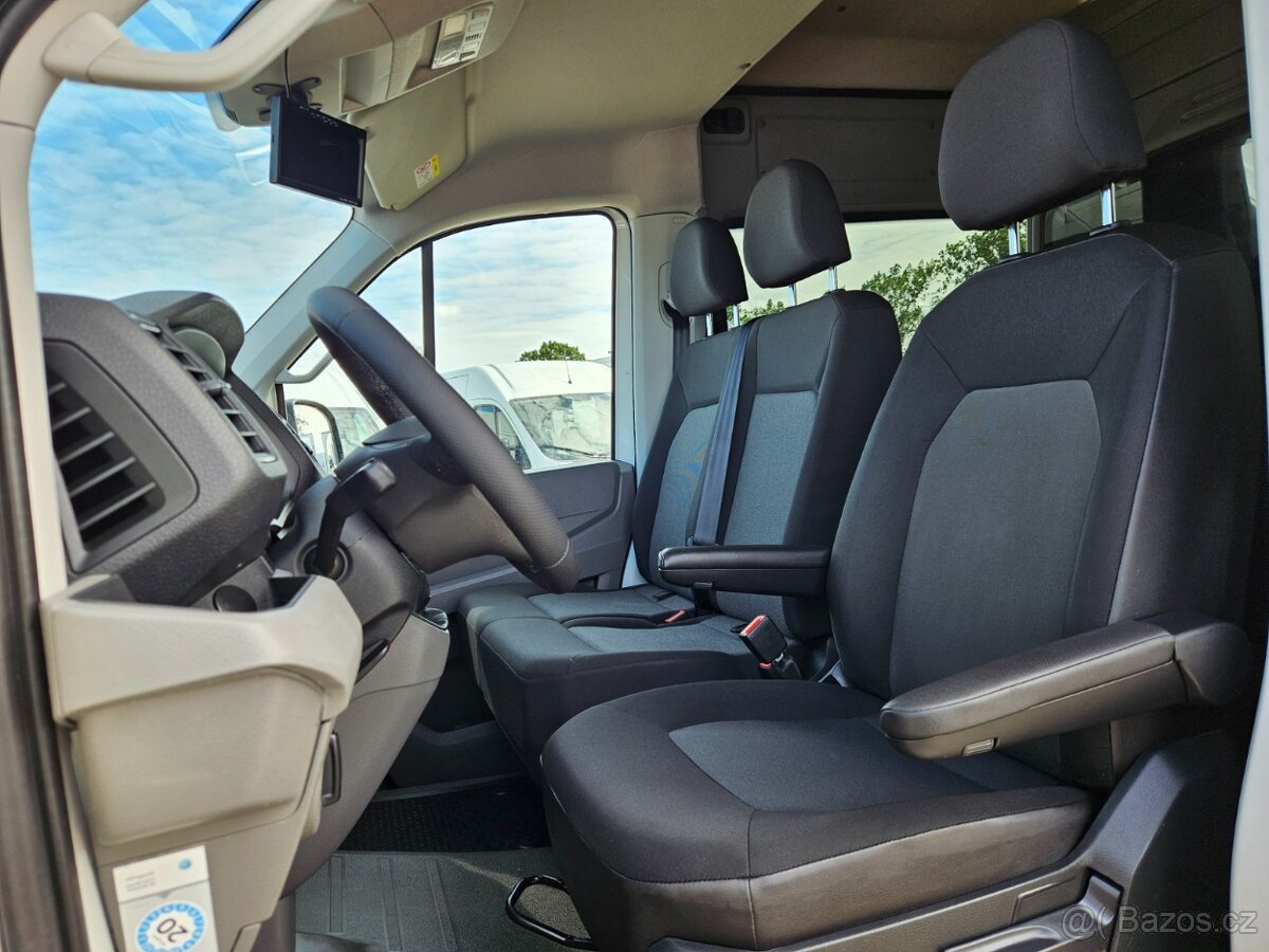 Volkswagen Crafter L3H2 6 miestne 2.0TDi/140hp - 2019 - 16