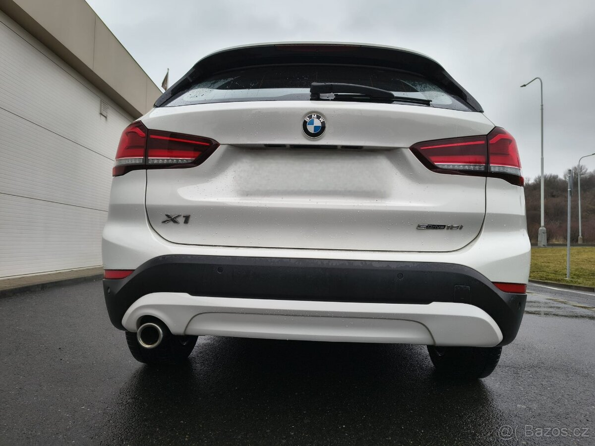 BMW X1 sDrive 18i - 16