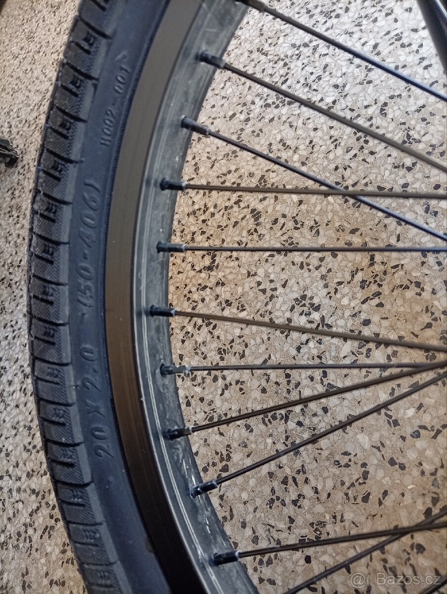 BMX kolo - 16