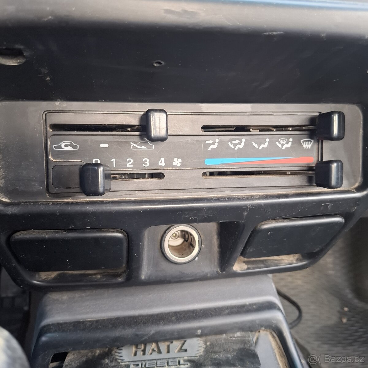 Nissan navara d22 r.v2004 najeto112tkm - 16