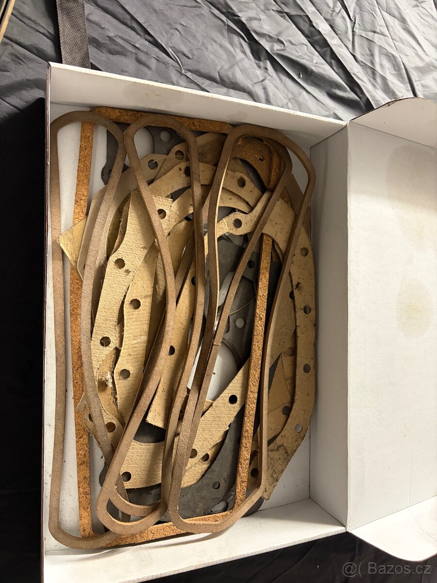 Náhradní dily Škoda - 16