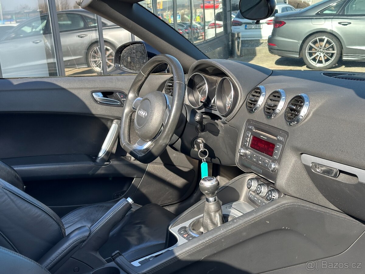 Audi TT 2007 - 16