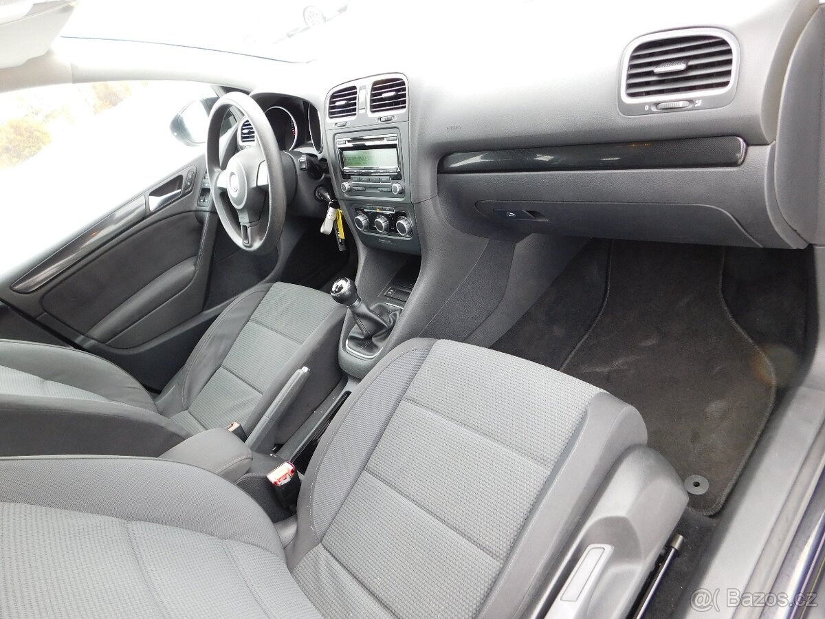 VW Golf 1.2 TSi,,NOVÉ ROZVODY,,naj.148150 Km,BEZ KOROZE - 16